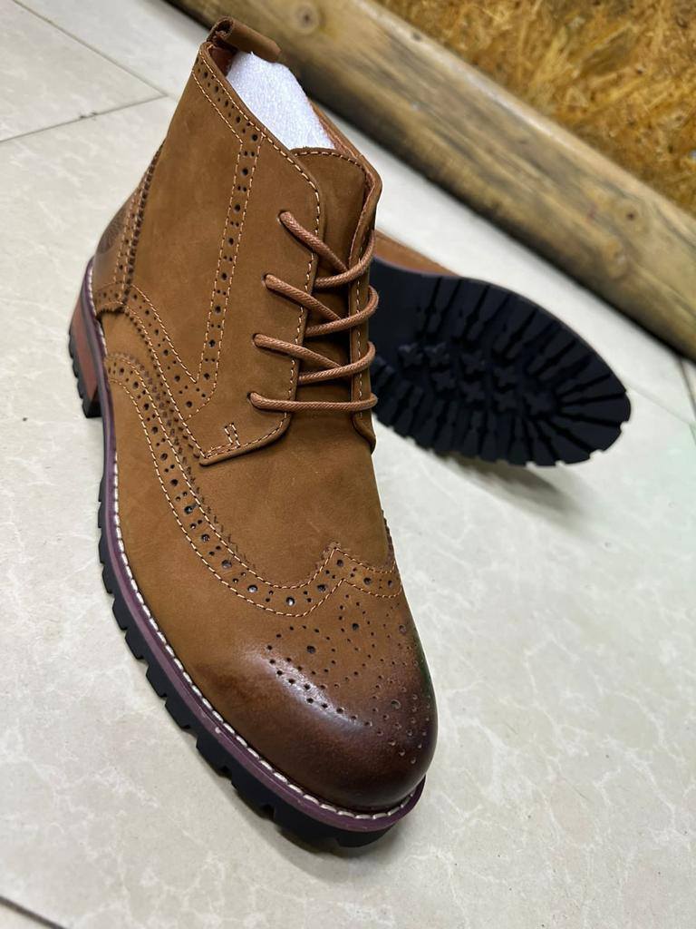 Timberland Leather Boots - Image 4