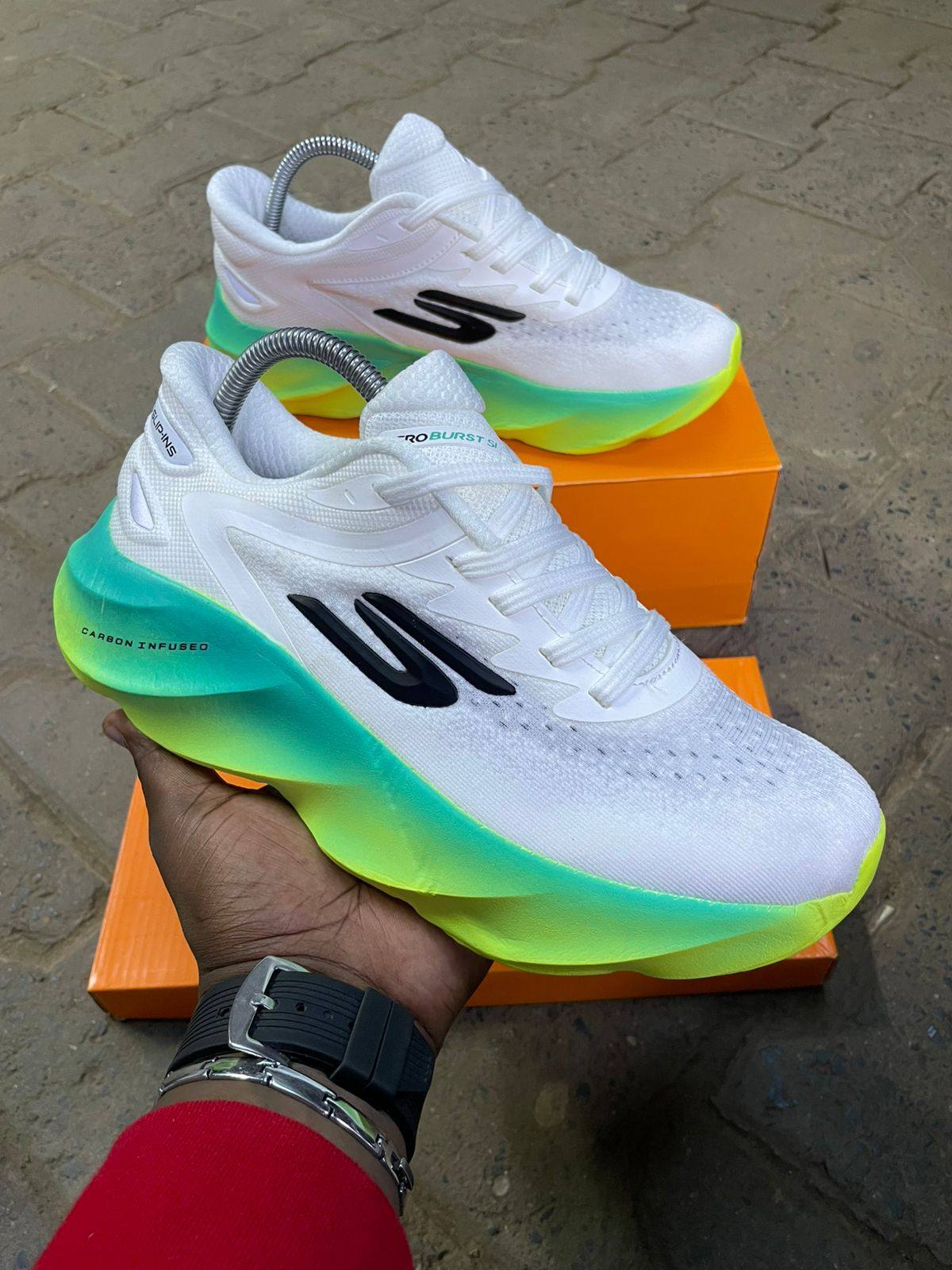 Skechers Aero Burst Running Shoes - Image 3